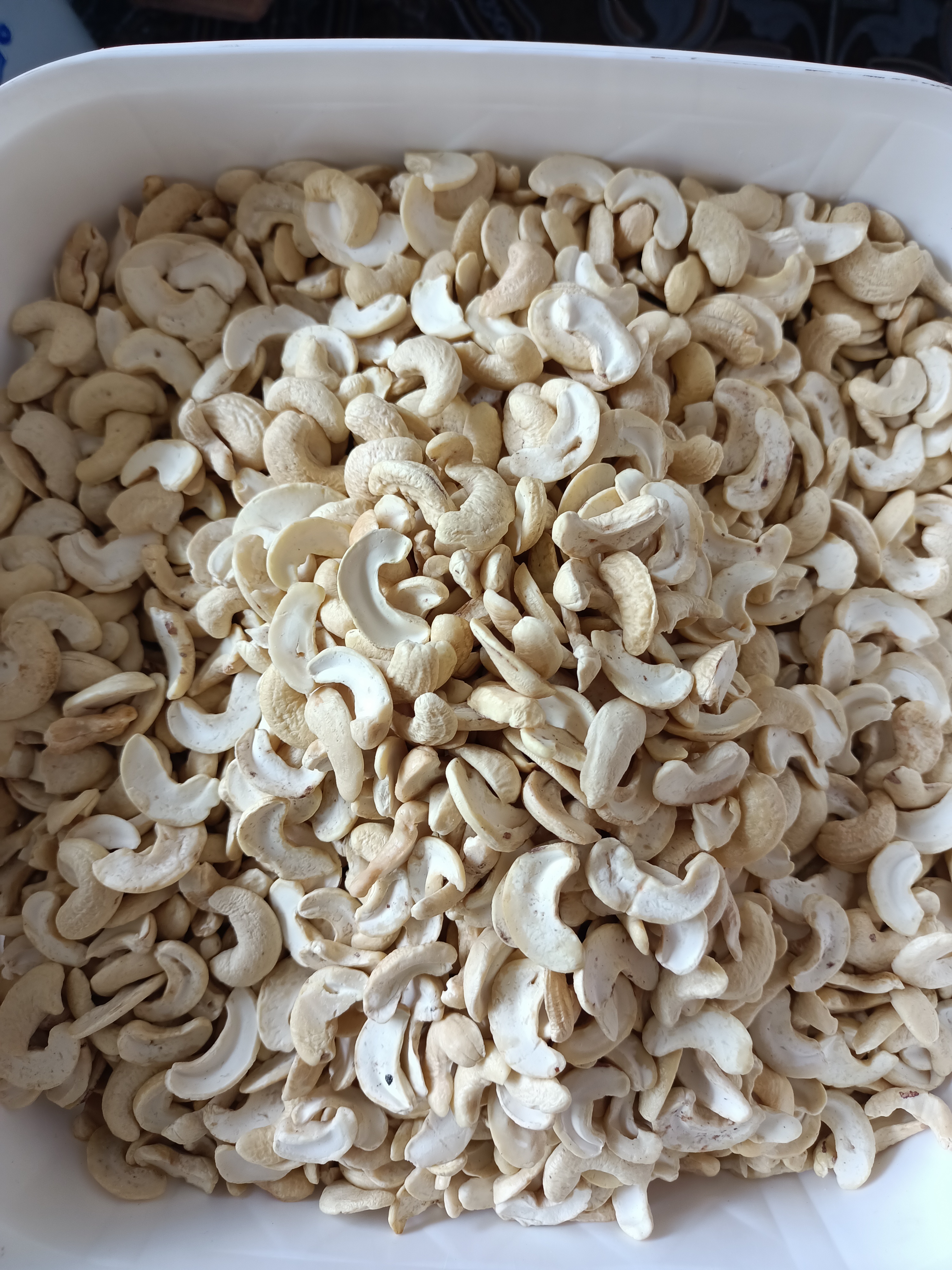 Cashew Nuts - Split